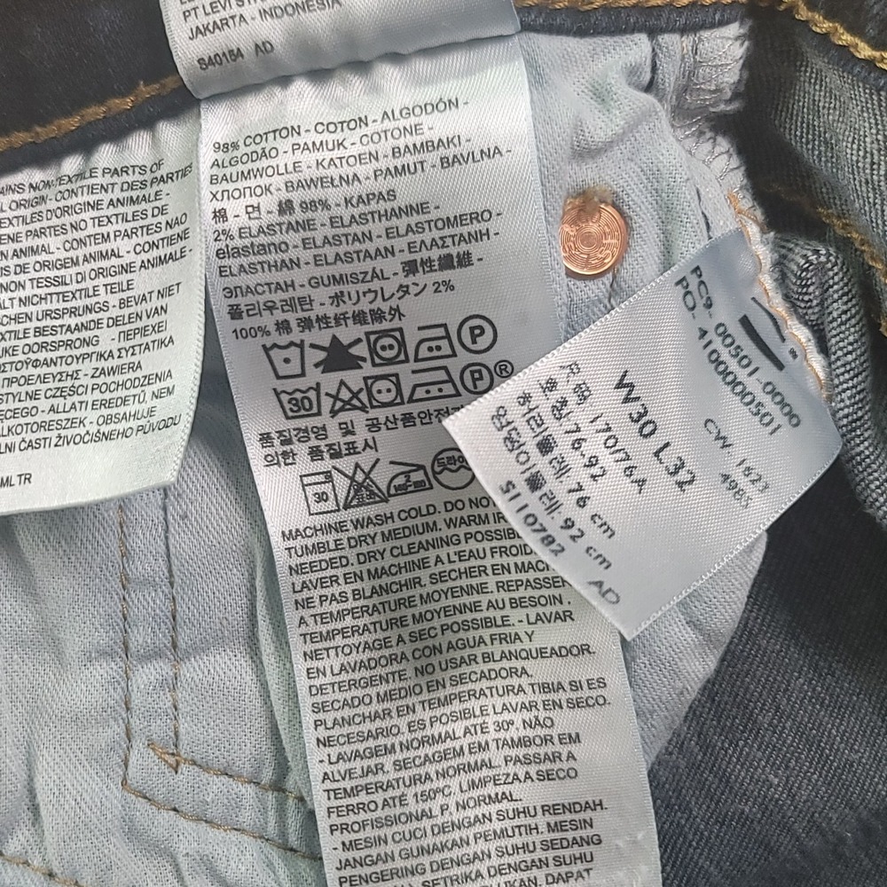 Levis 501 Mens Original Fit Blue Dark Wash Stretch Denim Button Fly Jeans 30x30 - Picture 6 of 12
